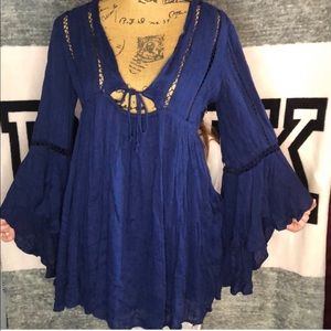 ✨Free People Boho Bell Sleeve Blouse✨